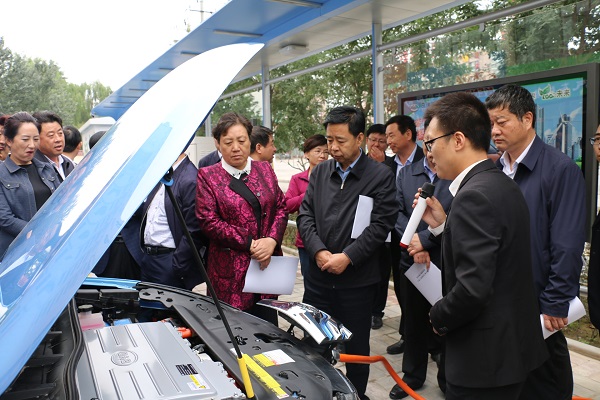 市委副書記、市長王奮彥帶隊觀摩督查公司項目建設工作(圖2)