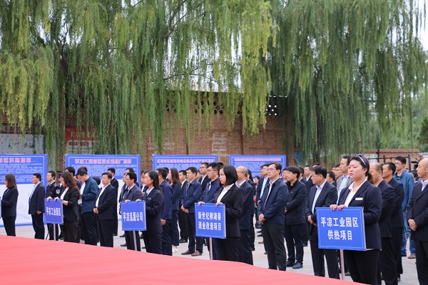 市委副書記、市長王奮彥帶隊觀摩督查公司項目建設工作(圖4)