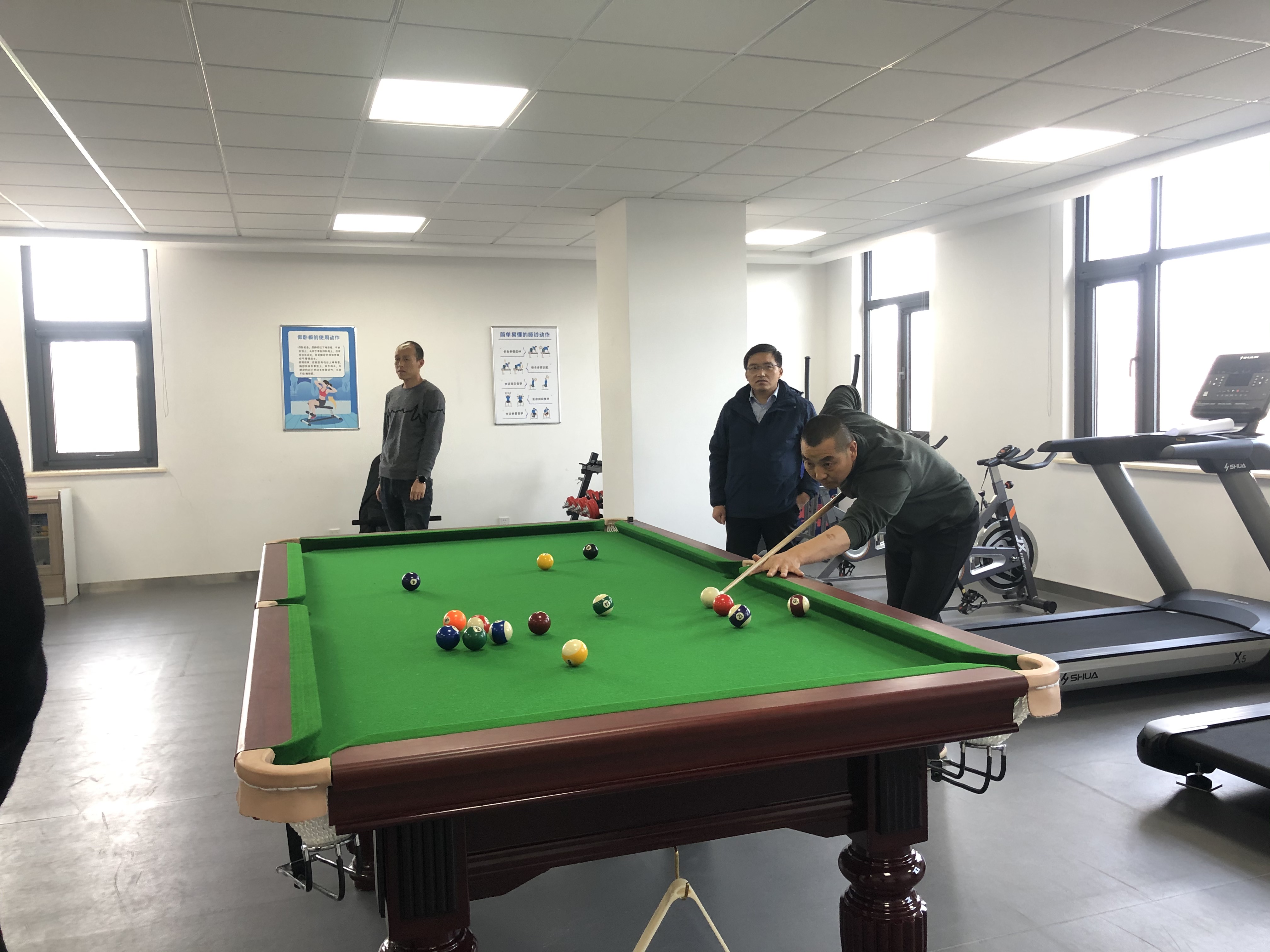 泓源公司舉辦“慶元旦、迎新春”職工乒乓球臺(tái)球比賽(圖7)